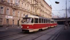 Muškarac u Beču gurnut ispred nadolazećeg tramvaja