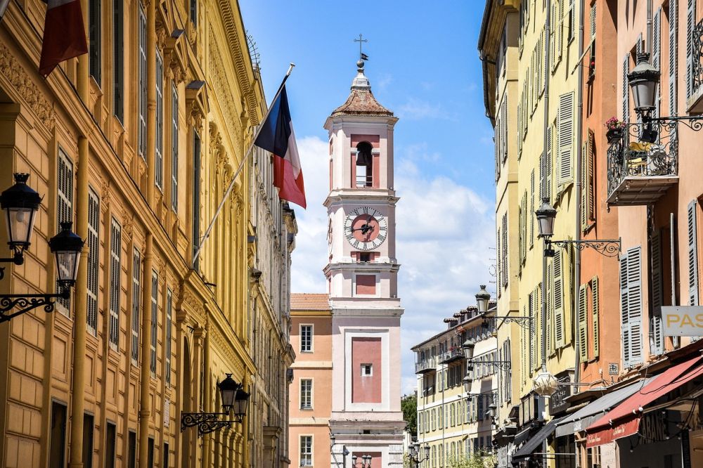 U Francuskoj u martu rođeno najmanje beba u posljednjih 30 godina