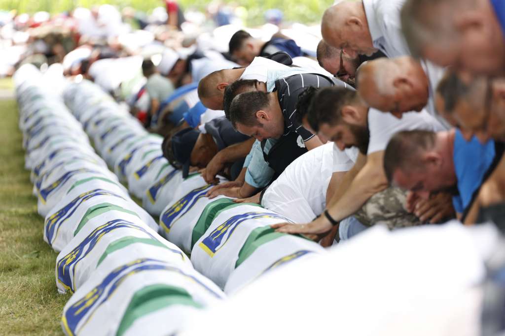 Američka savezna država jednoglasno usvojila zakon o Danu sjećanja na genocid u Srebrenici