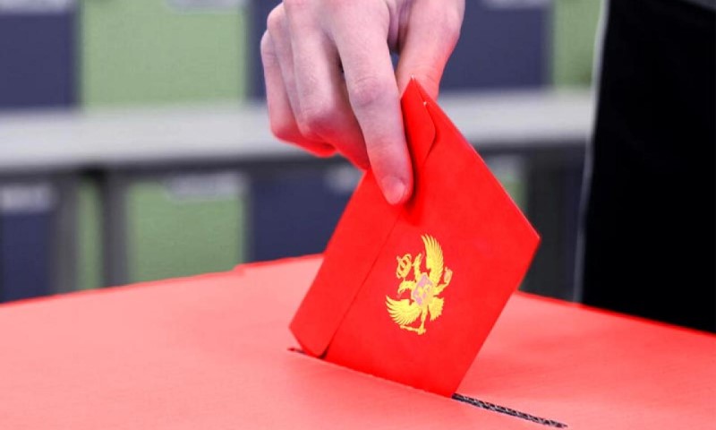Otvorena birališta u Crnoj Gori. Poznato kada se očekuju prvi rezultati izbora