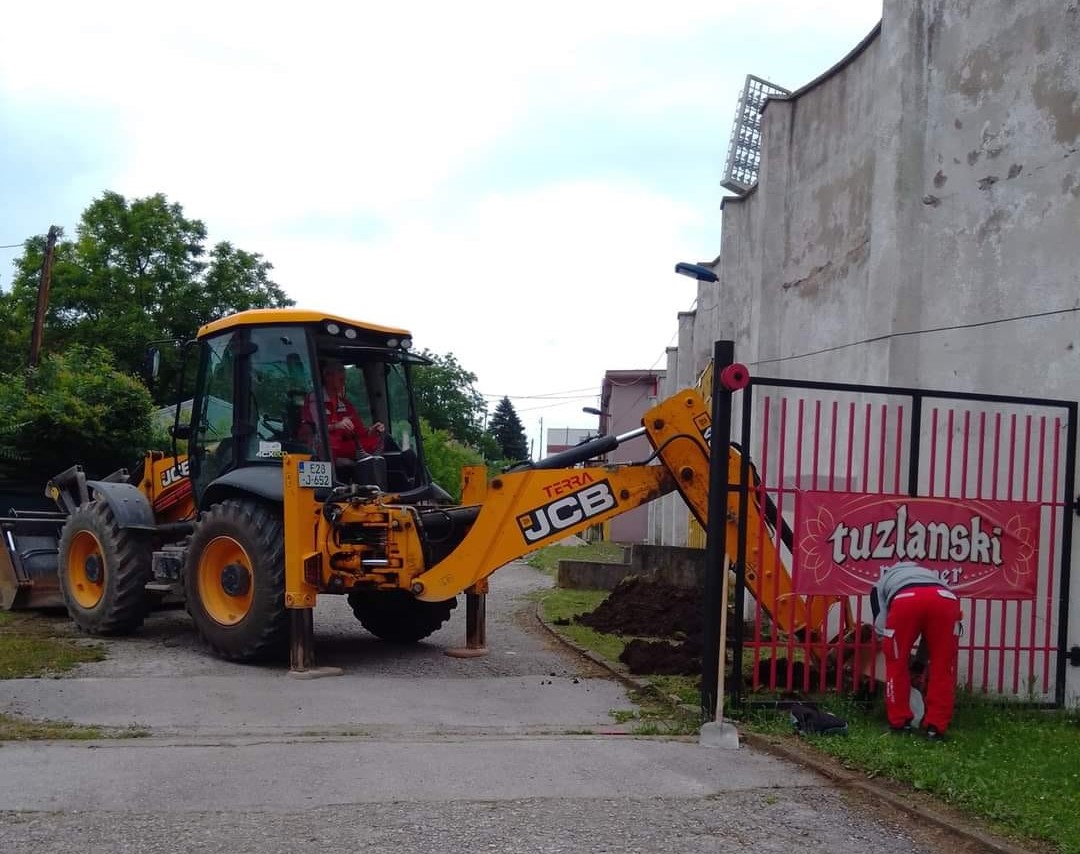 Natkriva se zapadna tribina stadiona Tušanj: U toku ispitivanje terena i izrada idejnog projekta