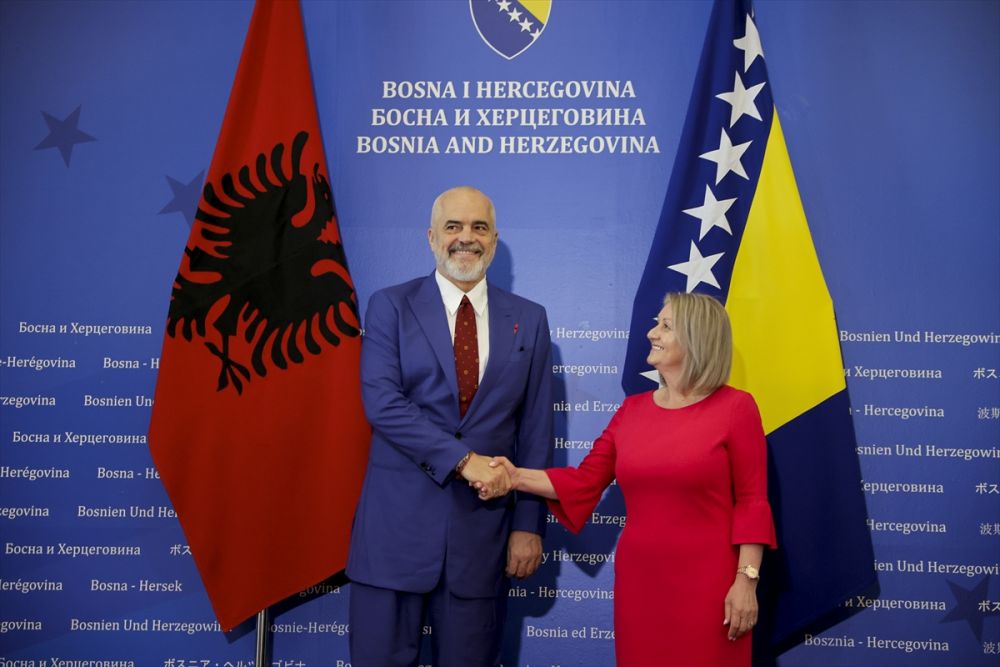 Edi Rama stigao u BiH, susreo sa Borjanom Krišto