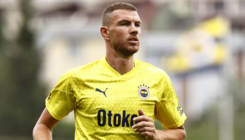 Džeko večeras u Rusiji debituje za Fenerbahce