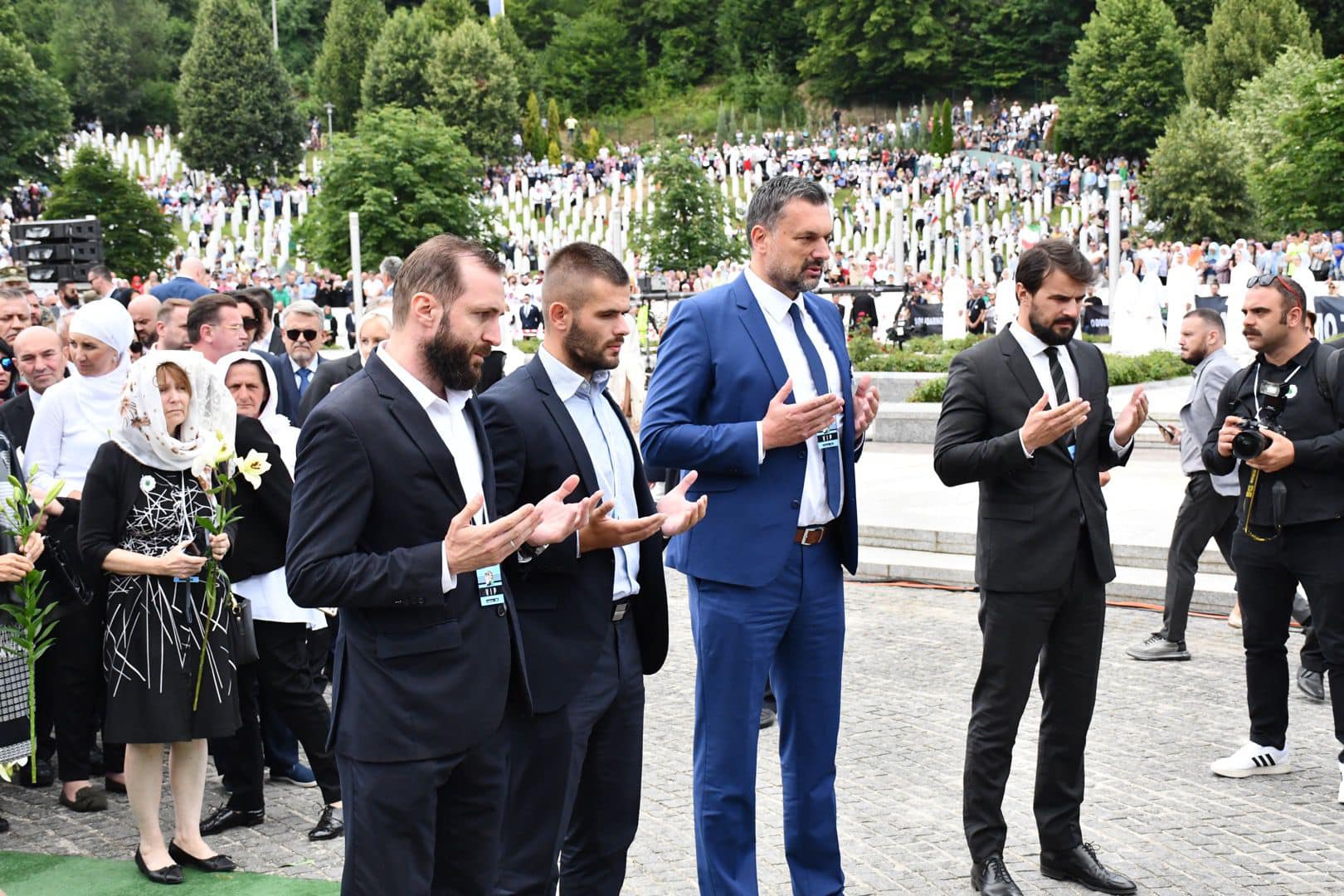 Konaković u Srebrenici: Ne shvatam ljude kojima je uzor neko ko može strijeljati dijete ili ženu