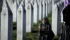 Ko će sutra u ime SAD-a odati počast žrtvama genocida u Srebrenici?