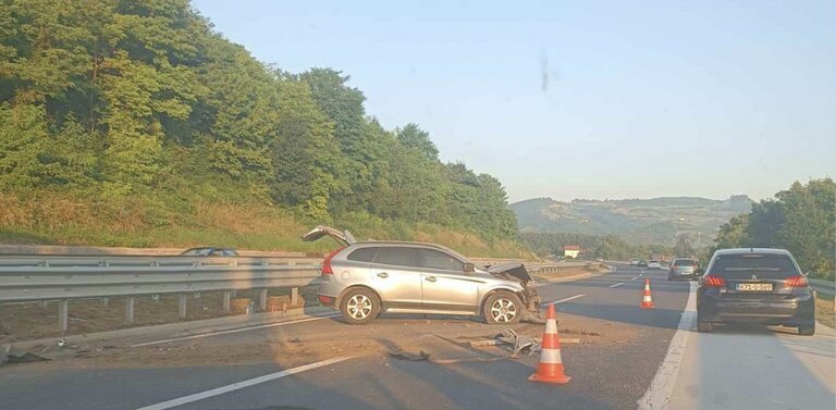 Saobraćajna nesreća na autoputu u BiH: Velike gužve i otežan saobraćaj