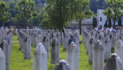 Otvara se 71 mezar: U Potočarima u toku reekshumacija ranije ukopanih žrtava genocida