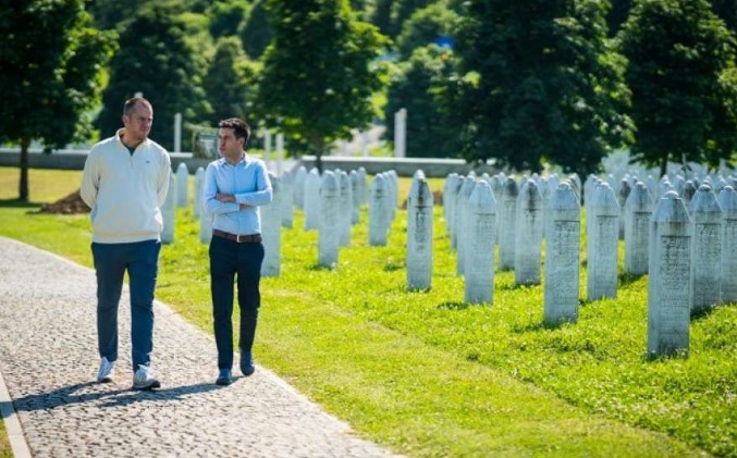 Veselinović: Majke Srebrenice su išle u Jasenovac, zbog njih smo dužni biti u Srebrenici