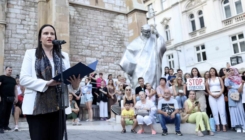 Ovo je 16 zahtjeva koje je Benjamina Karića objavila na protestima u Sarajevu