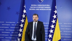 Konaković: Odgođeno izjašnjavanje o isticanju zastave EU u institucijama BiH