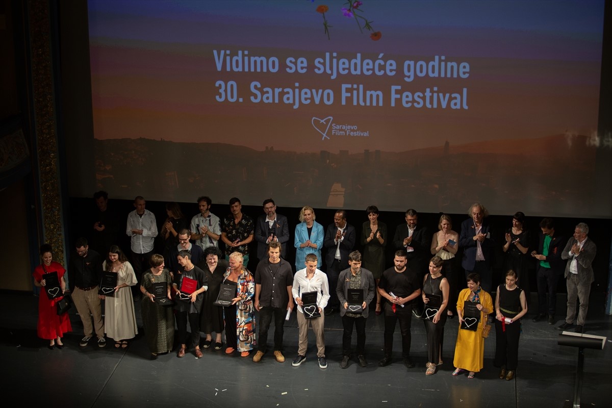 Dodjelom nagrada završen 29. Sarajevo Film Festival: "Kos, kos kupina" najbolji igrani film