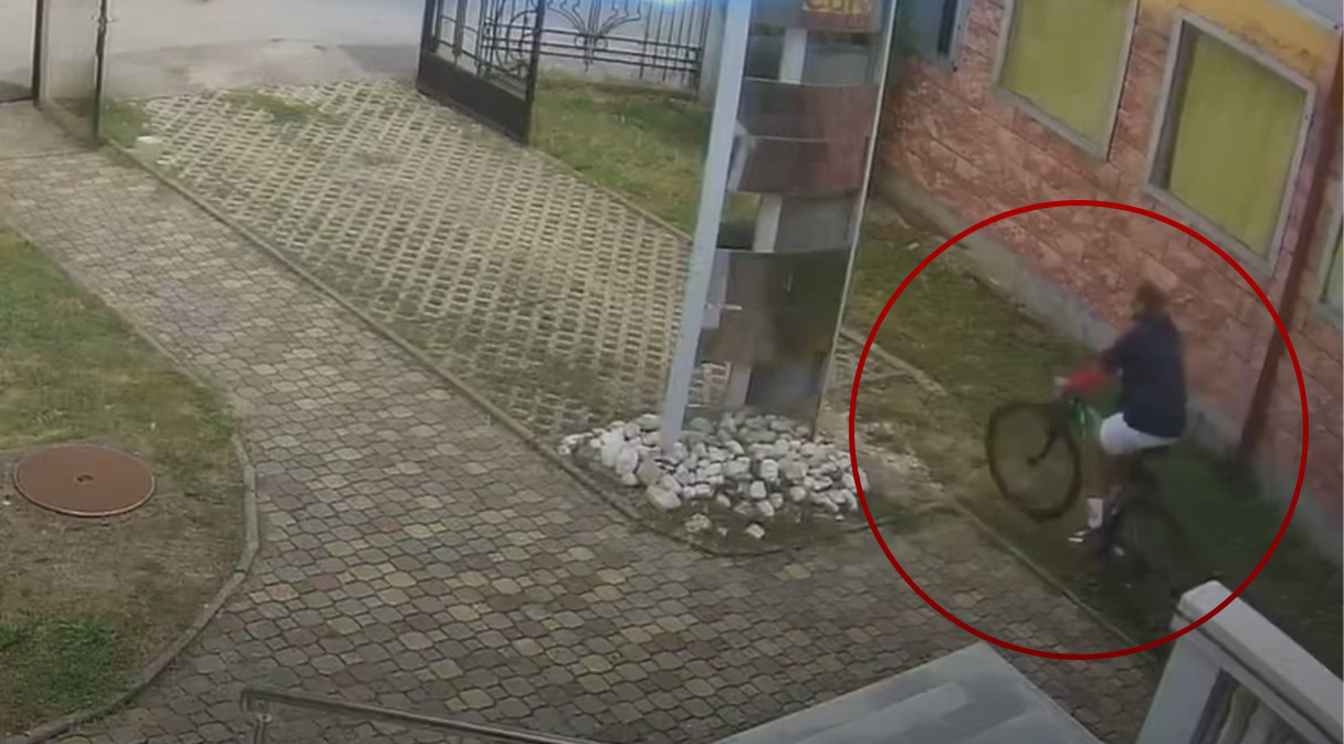 Usred bijela dana ispred zgrade Radio Kameleona ukradeno skupocjeno biciklo