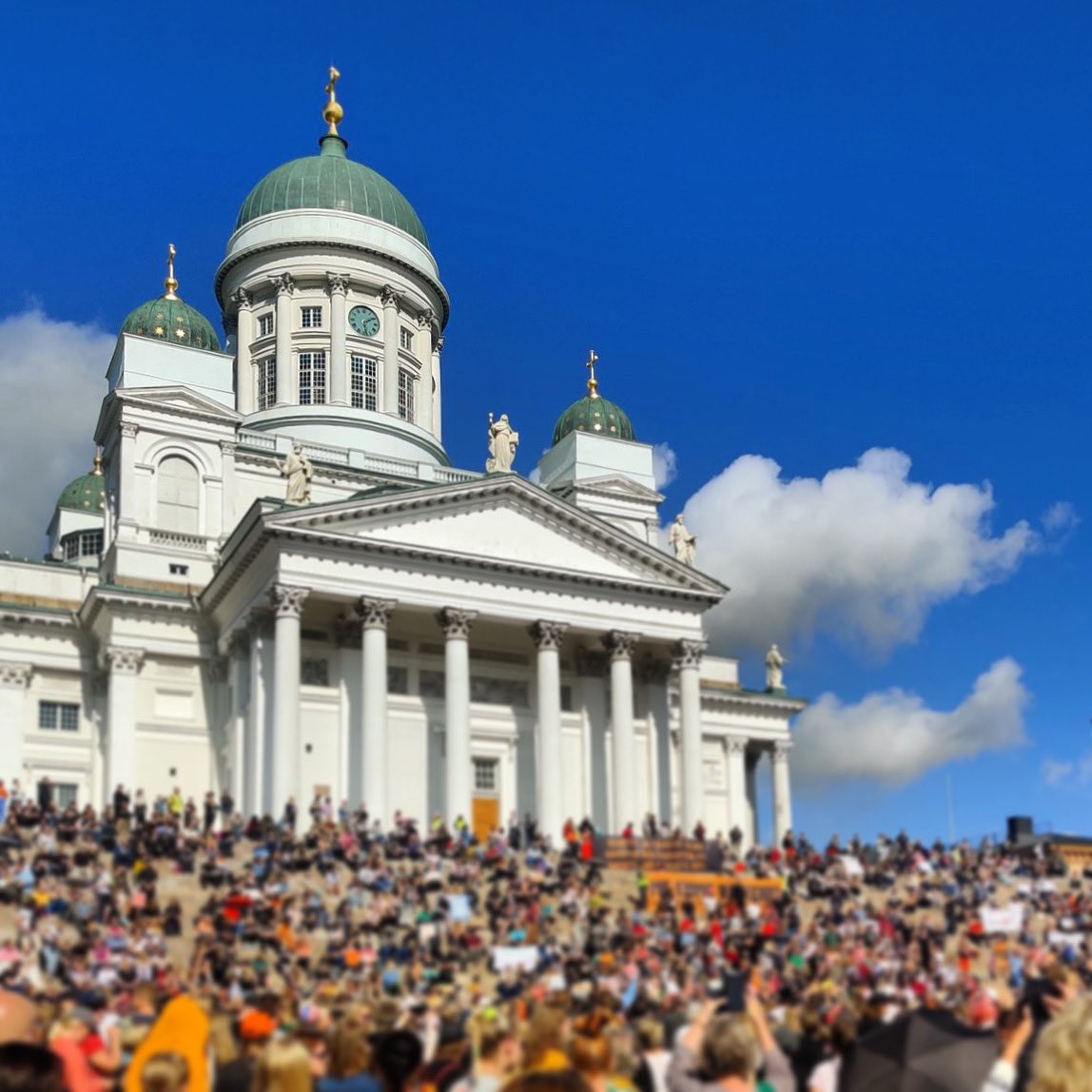 Finska: Više od 10.000 na protestu protiv rasizma i vladine politike