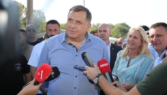 Milorad Dodik prvi podnio krivičnu prijavu za klevetu