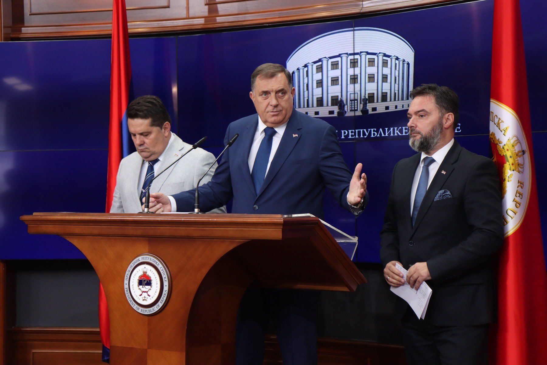 Dodik: Ne priznajemo odluke Suda BiH, ako Zakon o imovini bude nametnut, proglasićemo nezavisnost