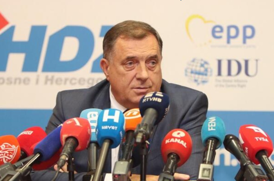 Milorad Dodik: Mora se promijeniti zakon da se smijeni CIK