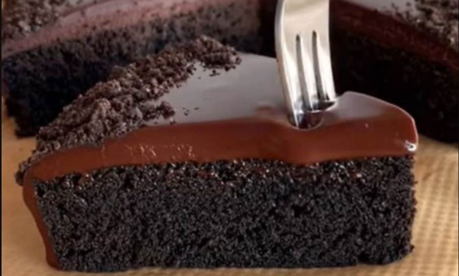 Prosto neodoljiva: Oreo torta koja se peče 6 minuta