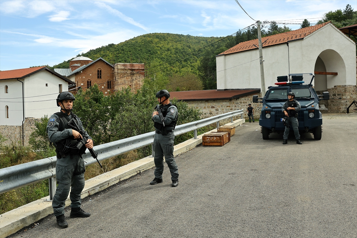 Kosovo traži od Srbije da povuče vojsku s njihove granice: Ugrožavate naš teritorijalni integritet