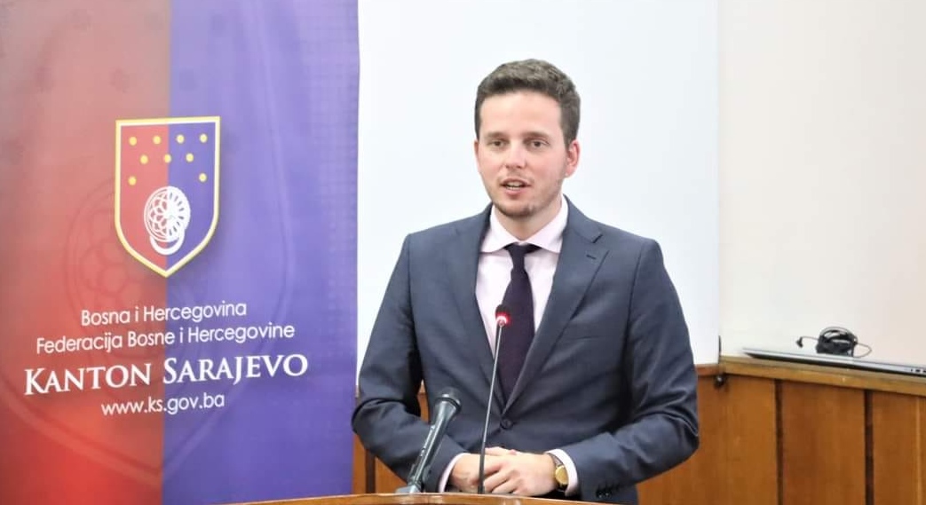 Premijer Kantona Sarajevo Nihad Uk podnio ostavku