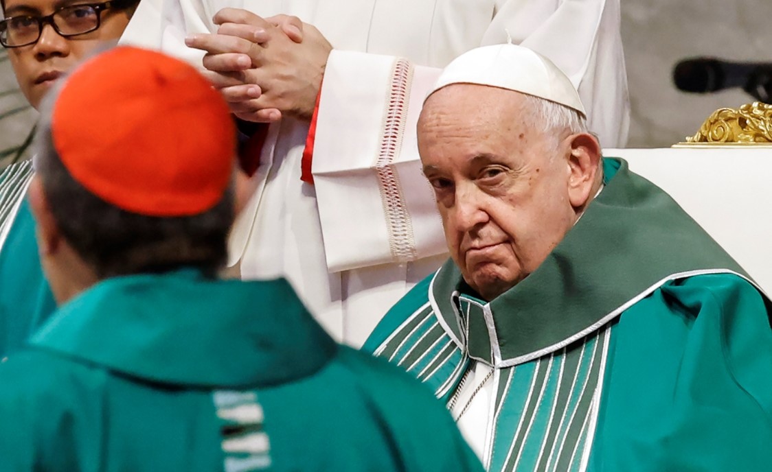 Papa Franjo završio u bolnici nakon što nije mogao održati govor