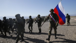 Guardian: Rusija regrutira Srbe kako bi popunila vojne snage u Ukrajini
