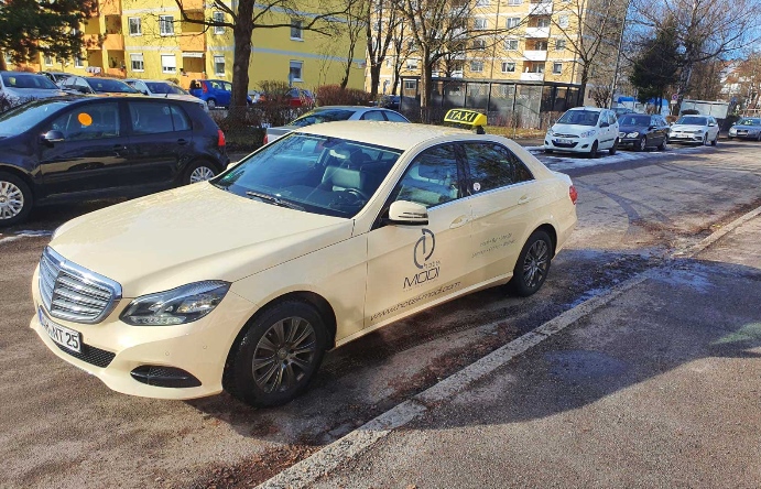 Postoji razlog zašto su njemački taksiji bež boje