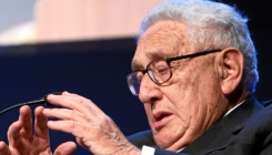 Preminuo poznati američki diplomata i naučnik Henry Kissinger