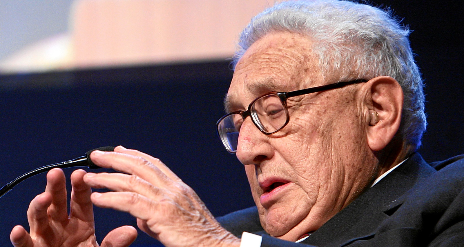 Preminuo poznati američki diplomata i naučnik Henry Kissinger