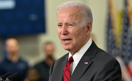 Biden: SAD raspravlja o mogućim napadima Izraela na iranska naftna postrojenja