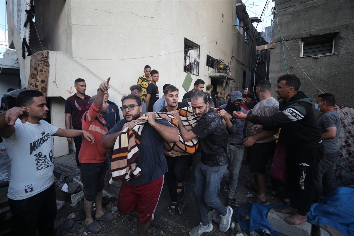 Poginuli majka, otac i braća: U izraelskom napadu na Gazu ranjen kamerman AA