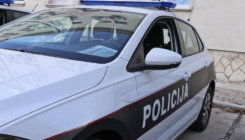 Policajac teško povrijeđen u Gračanici: Otac i sin ga napali kosom za košenje trave