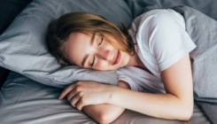 Stručnjak savjetuje: Ovaj noćni ritual pomoći će vam da brže zaspite