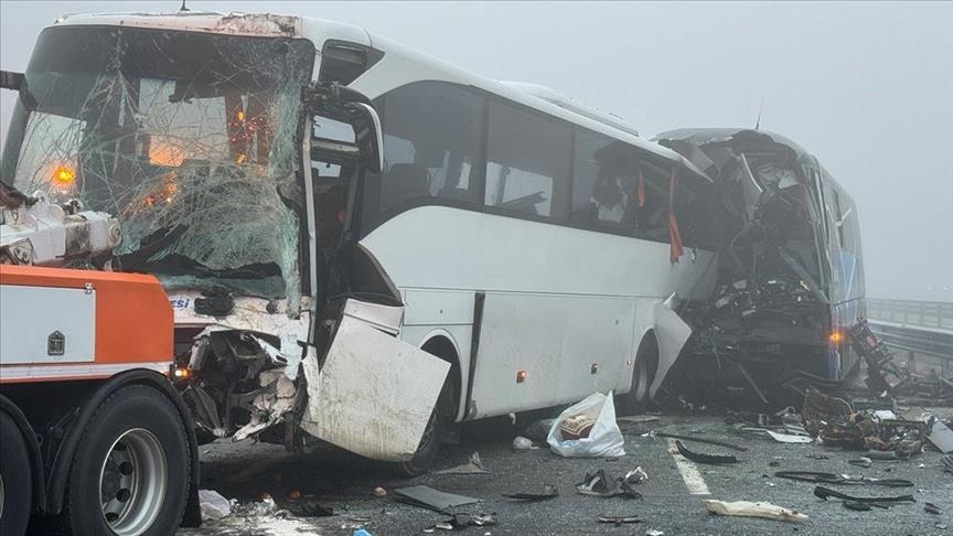 Turska: U lančanom sudaru na autoputu poginulo deset, a povrijeđeno 59 osoba