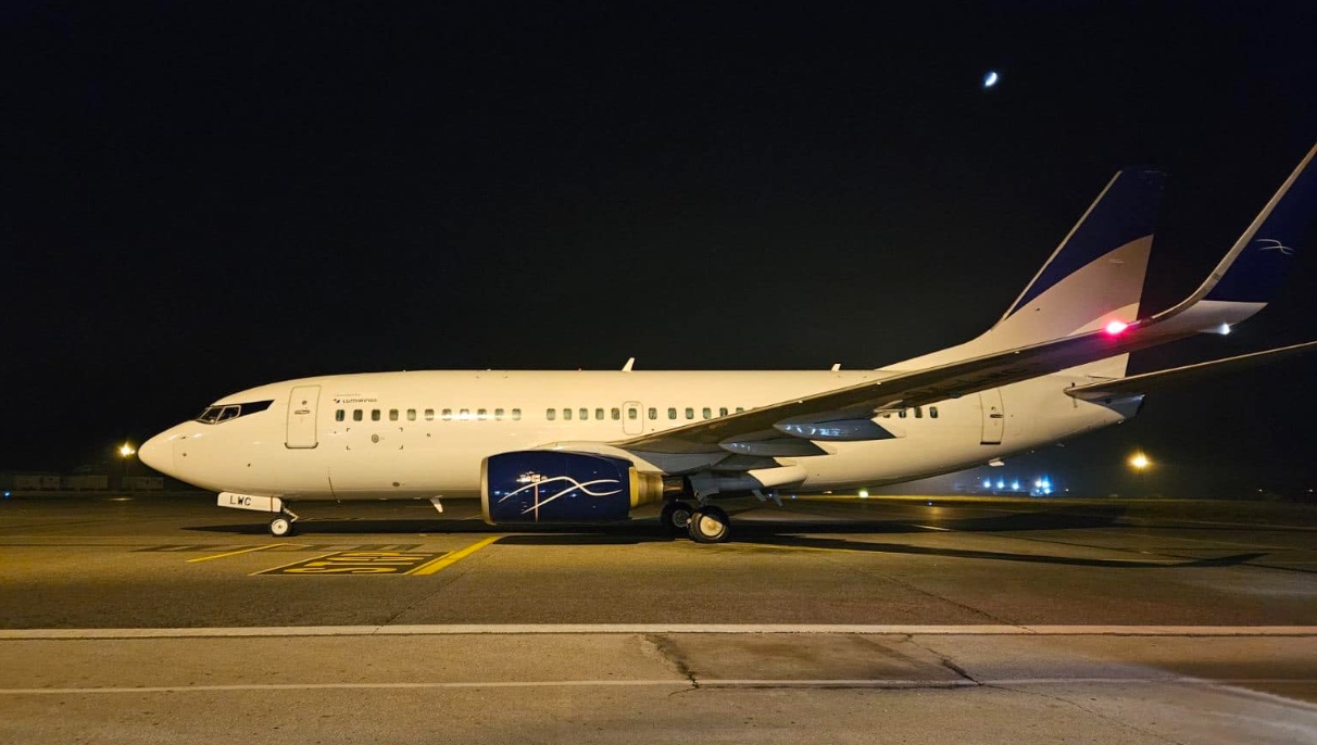Avion kompanije Lumiwings večeras sletio na tuzlanski aerodrom