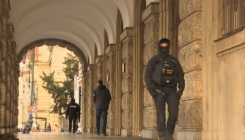 Studenti fakulteta u Pragu: „Puca na četvrtom spratu. Neću da umrem“