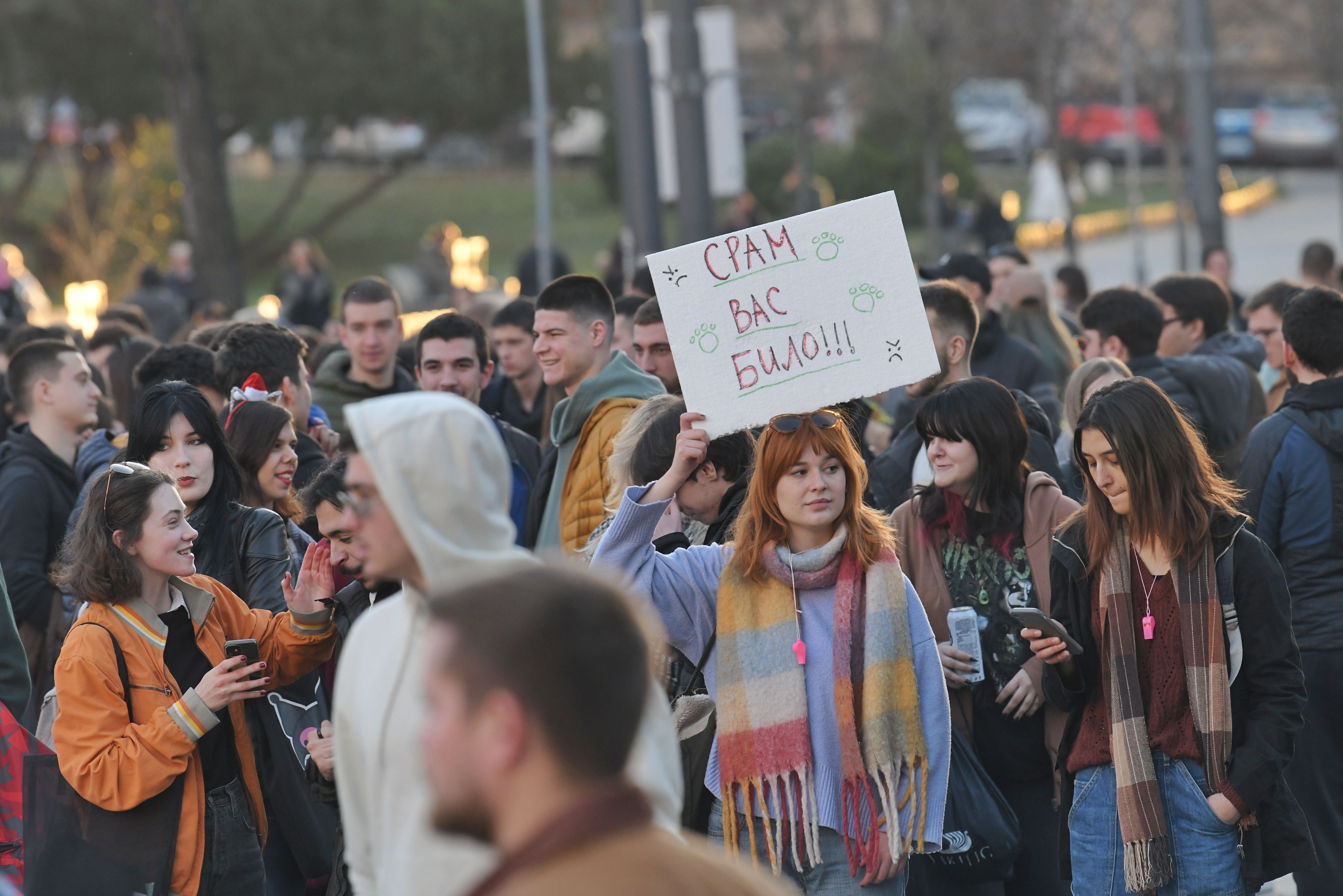 Nastavljeni protesti u Beogradu: Studenti pozivaju zaposlene u javnim institucijama da im se pridruže