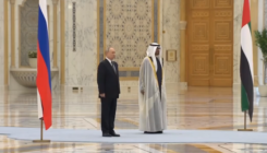 Putin stigao u Emirate u pratnji četiri borbena aviona: UAE obojili nebo bojama ruske zastave