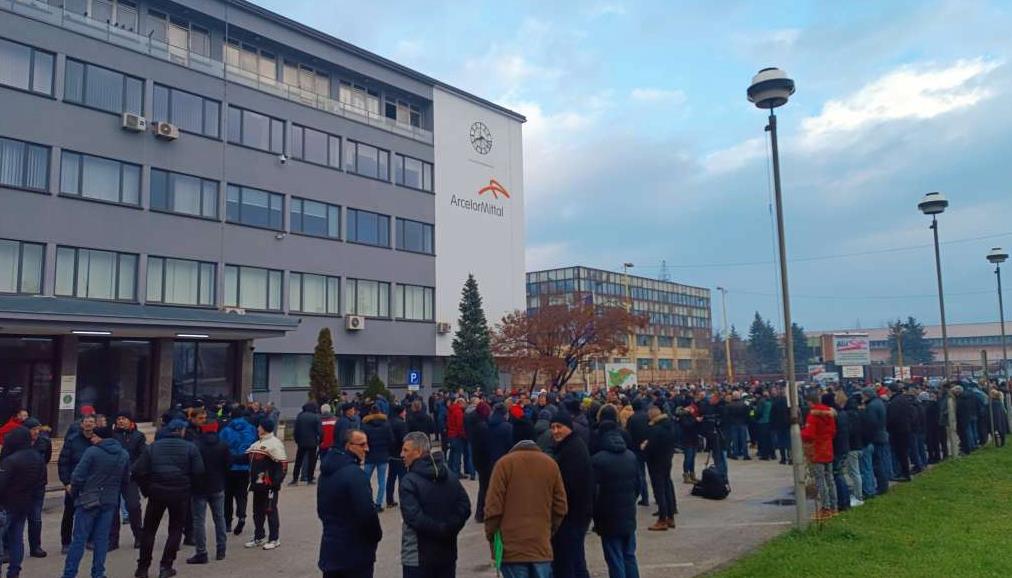 Sindikat organizirao novi protest radnika ArcelorMittala Zenica, sutra moguć sastanak u Vladi FBIH