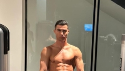 Ronaldo fotografijom iz teretane oduševio pratioce: "Ovo je nevjerovatno mišićava građa za 38-godišnjaka"