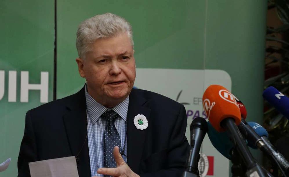 Pettigrew: Podržati donošenje rezolucije o Srebrenici najvećom mogućom većinom