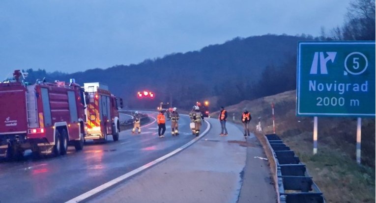 Troje poginulih u saobraćajnoj nesreći u Hrvatskoj, među povrijeđenima ima i djece