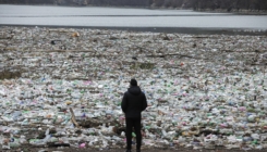 Drina ponovo prekrivena tonama smeća: Problem BiH, Srbije i Crne Gore niko ne rješava