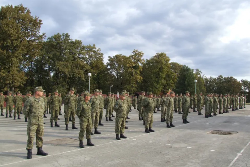 Hrvatska radi na vraćanju kraće vojne obuke