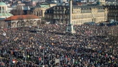 Više od 100.000 ljudi na protestima u Njemačkoj: Odbranimo demokratiju, nacisti napolje