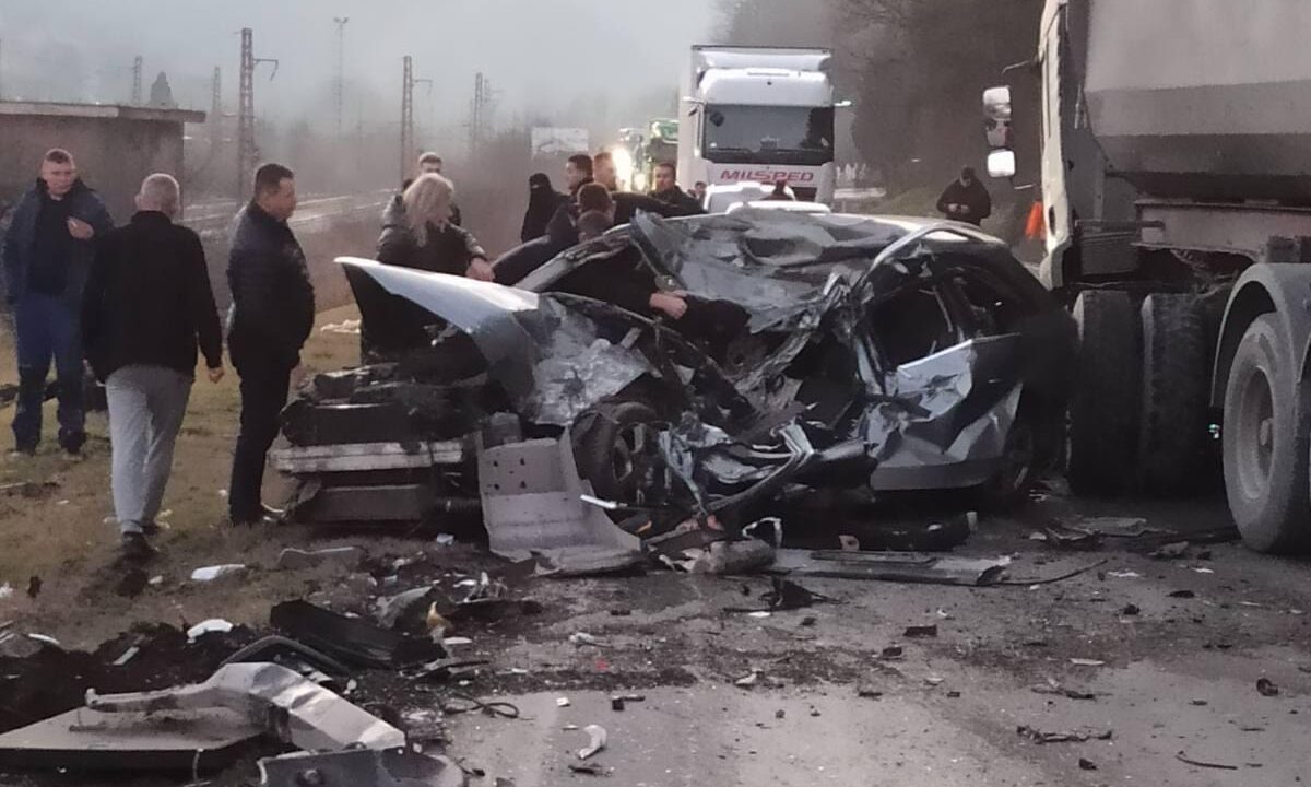 Jedna osoba poginula u nesreći kod Žepča, druga zadobila teške povrede