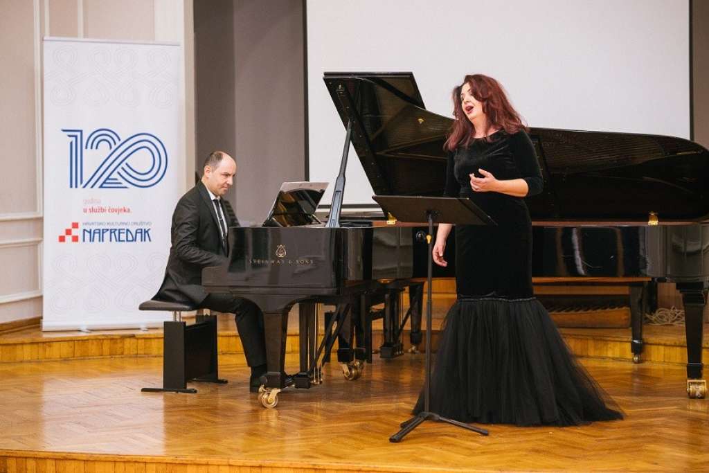 Koncertom 'Hrvatska vokalna lirika' večeras u Tuzli počinju Napretkovi dani kulture