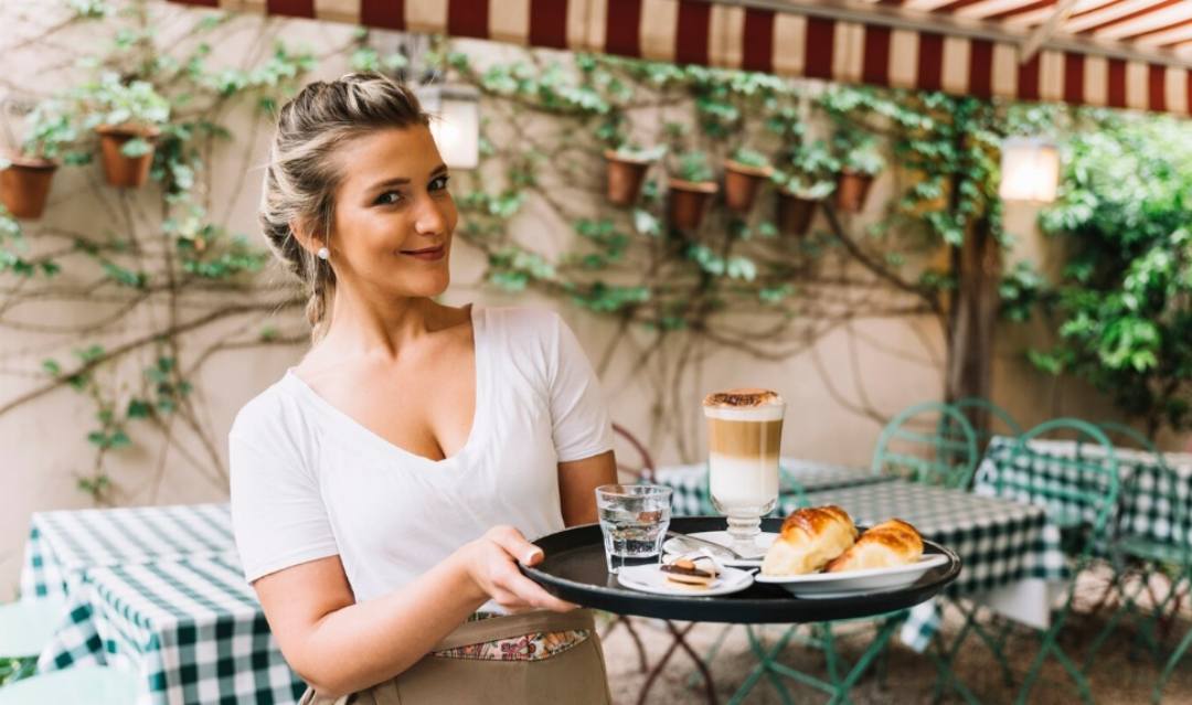 Kanađanima se ne sviđa evropski stil života: Kafe su im male, a usluga loša