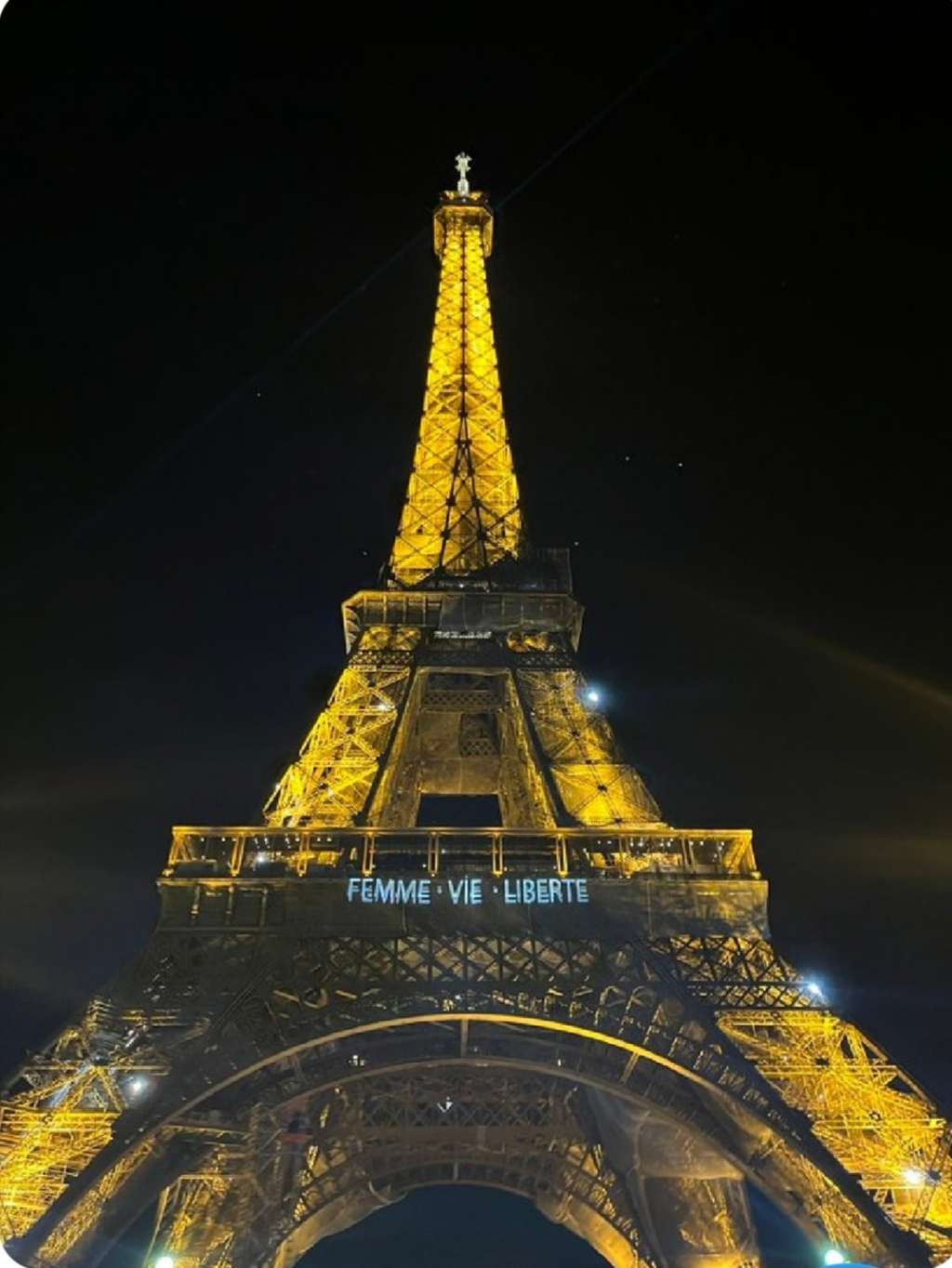 Eiffelov toranj se ponovo otvara, postignut dogovor sa sindikatima
