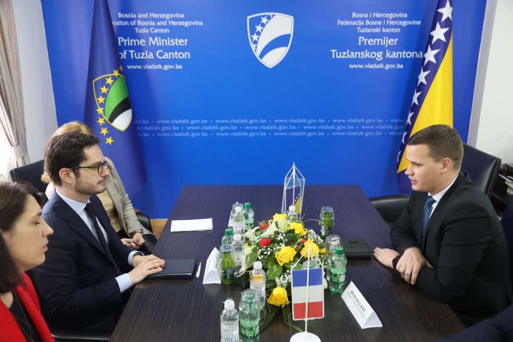 Ambasador Delmas i premijer Halilagić o projektima razvoja TK i jačanju saradnje