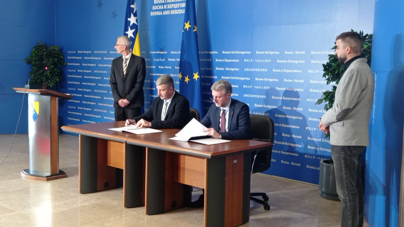 Forto i Karamehmedović potpisali sporazum, četiri miliona KM za BHRT